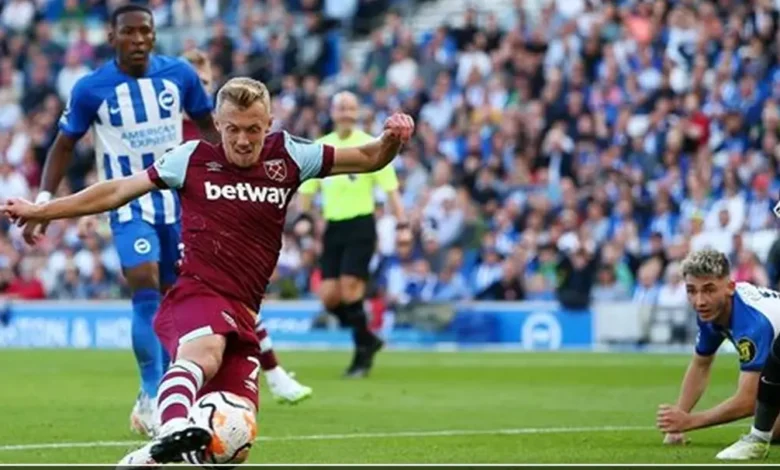 الدوري الإنجليزي يشهد صدامًا ناريًا.. كل ما تحتاج معرفته عن مباراة وست هام وبرينلي اليوم