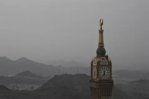 طقس السعودية اليوم.. مكة تسجل 34° مئوية والأجواء الباردة في السودة