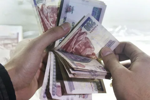 المالية تعلن موعد صرف رواتب فبراير 2026 قبل رمضان.. هل ستكون يوم الاثنين القادم؟