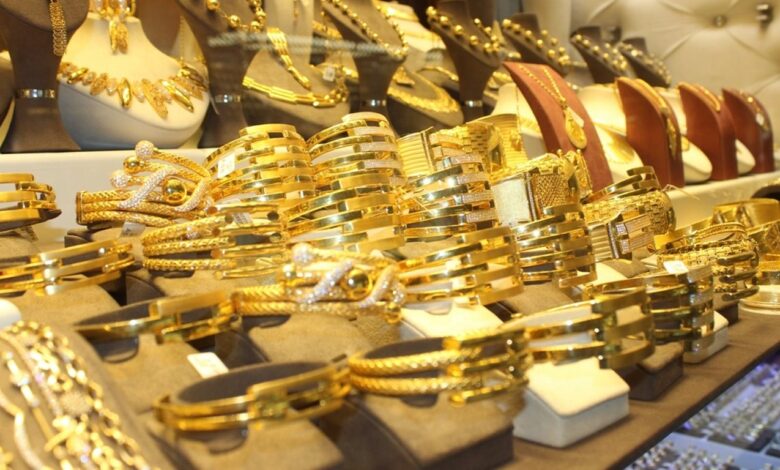 تراجع قوي يهز أسعار الذهب في الإمارات.. تحذيرات من استمرار الهبوط في الأسواق