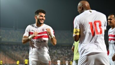 صوت ناري في القمة.. معلق مباراة الزمالك وبيراميدز اليوم والقنوات الناقلة في الدوري المصري 2026
